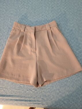 Express High-Waist Pleated Blush Pink Shorts